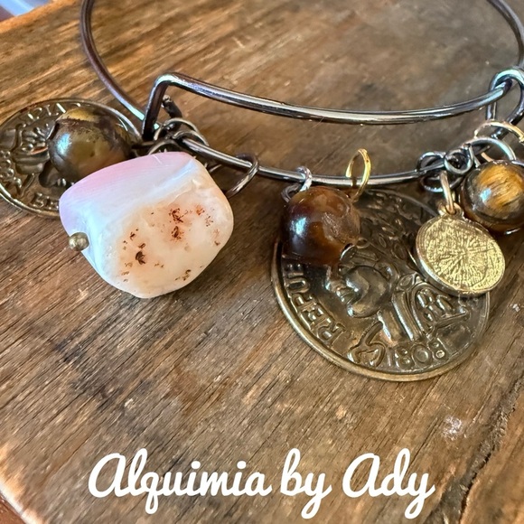 Alquimia Gold and Silver Charm Bracelet with Embossed Charms Tiger eye agate - Picture 4 of 4